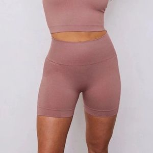 Set Active Bloom Shorts